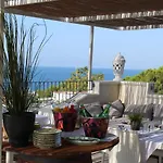 Casa Mita
