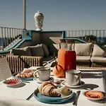 Casa Mita